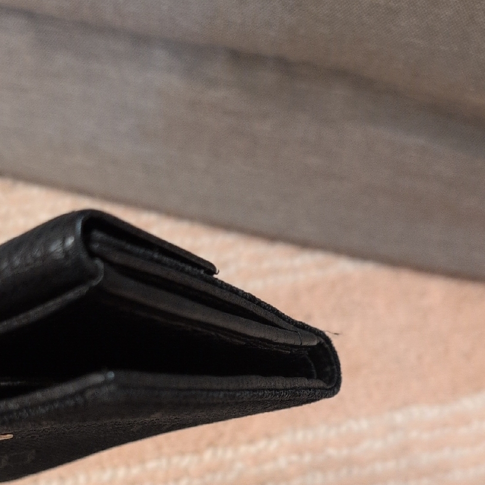 Bvlgari Black Leather Wallet - Picture 12 of 12